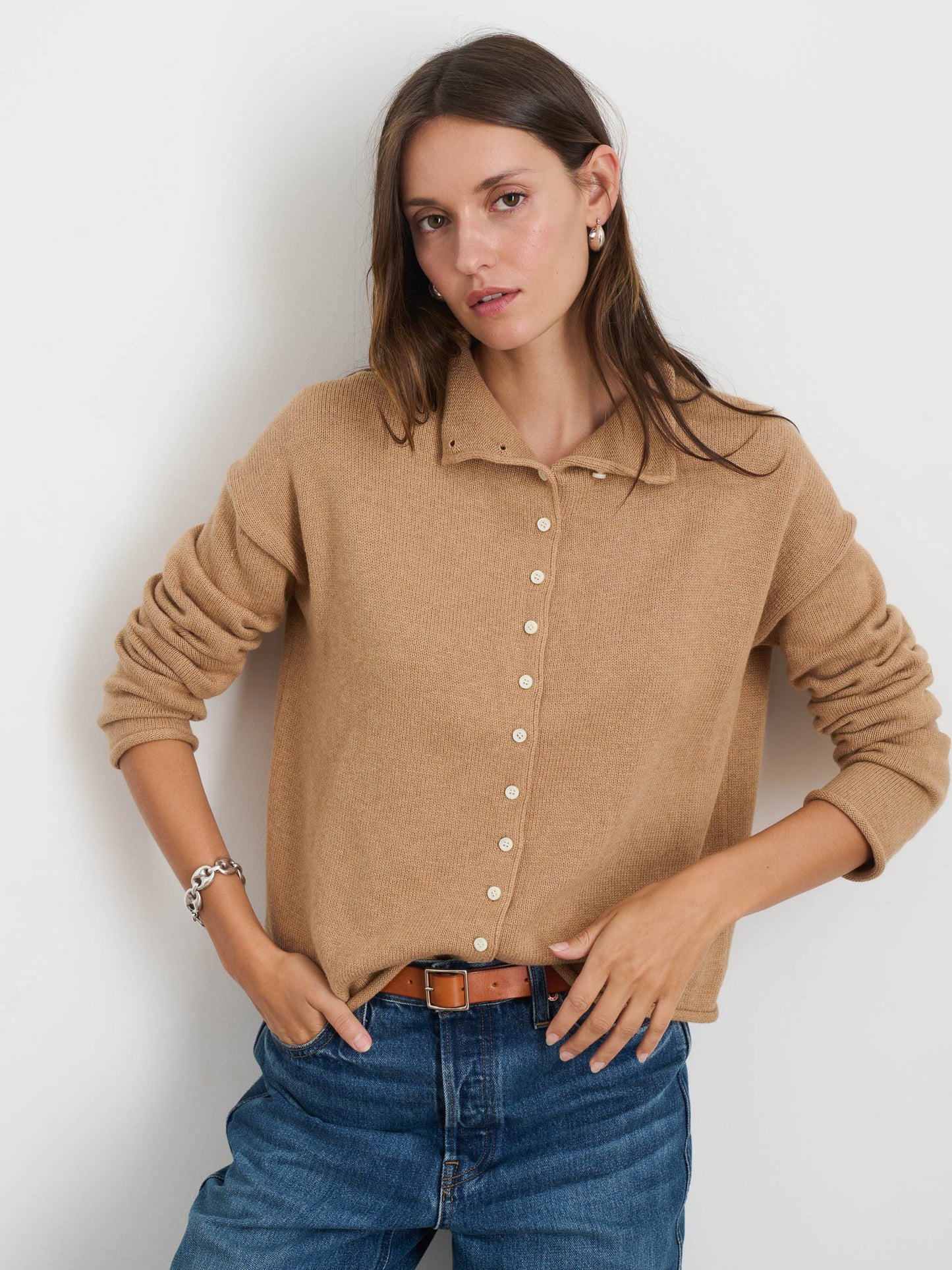 Alex Mill Taylor Rollneck Cardigan in Cotton Cashmere Camel