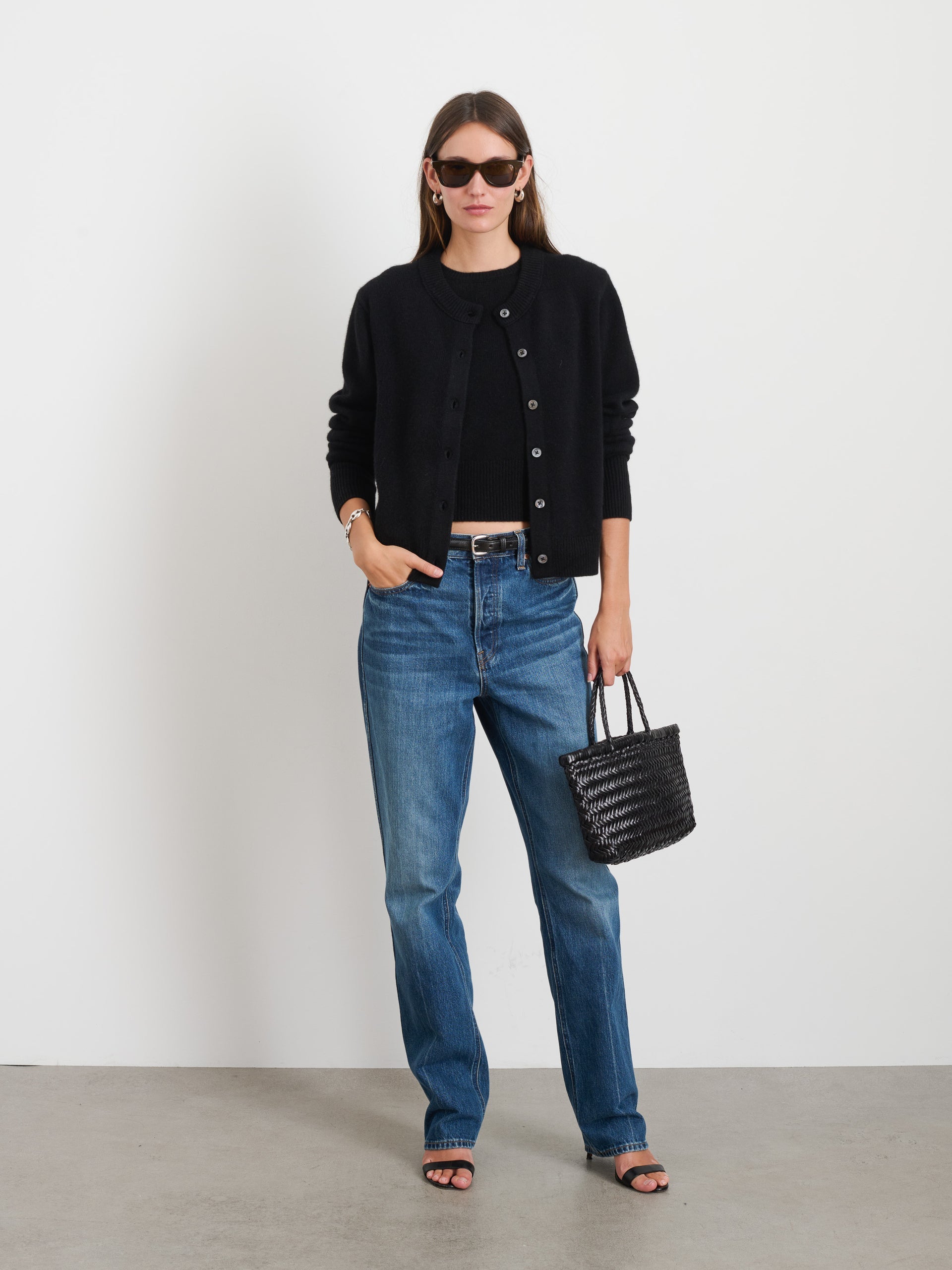 Alex Mill Lucie Cardigan in Cashmere Black