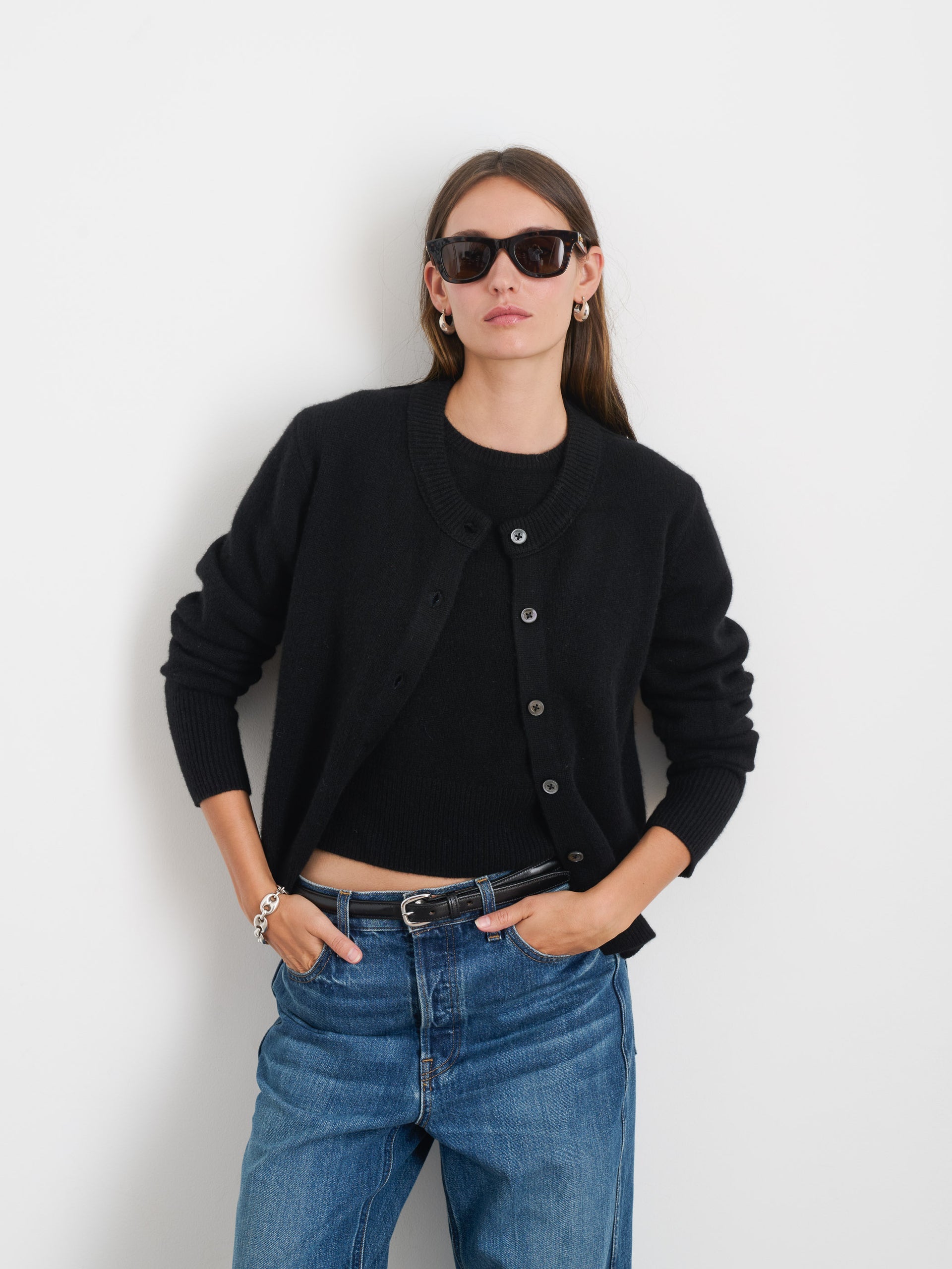 Alex Mill Lucie Cardigan in Cashmere Black