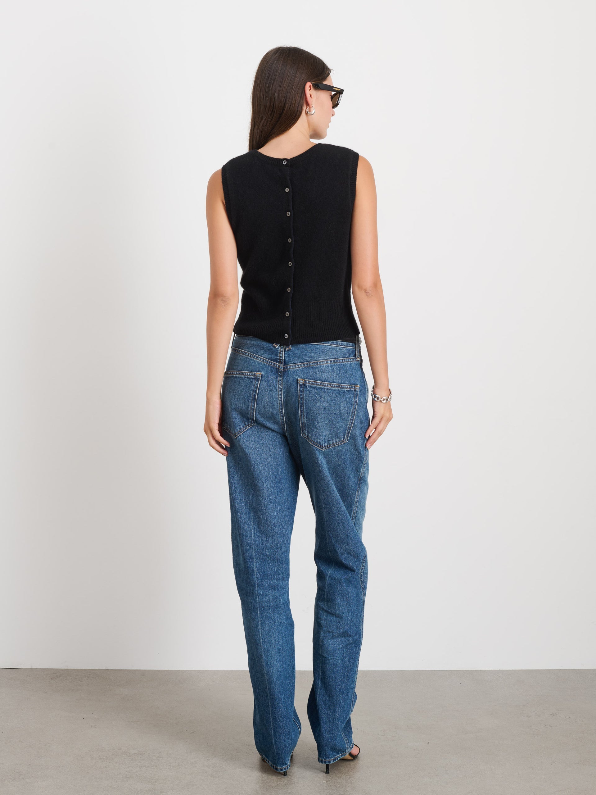 Alex Mill Lucie Vest in Cashmere Black