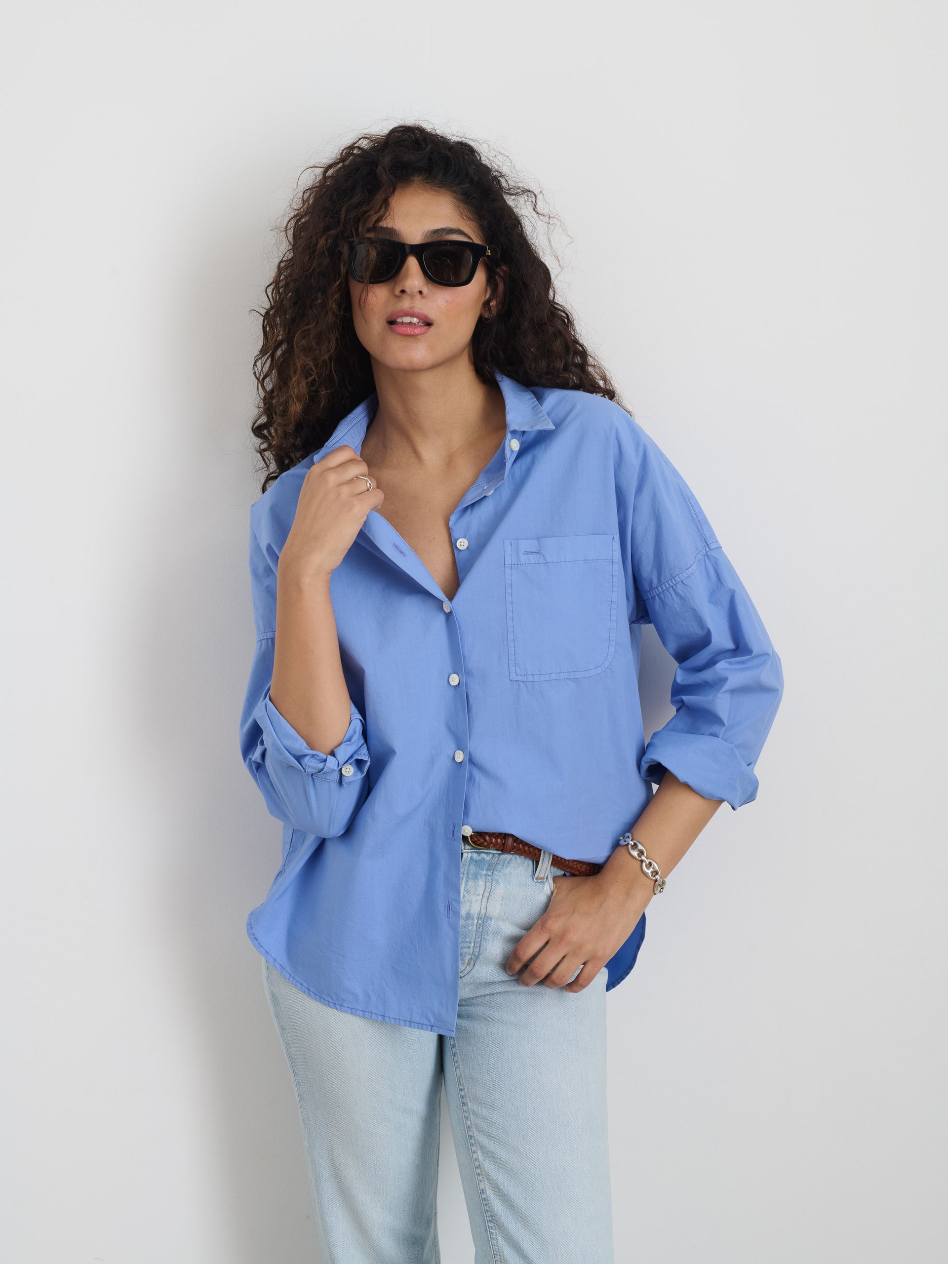Alex Mill Jo Shirt in Cotton Poplin Hydrangea
