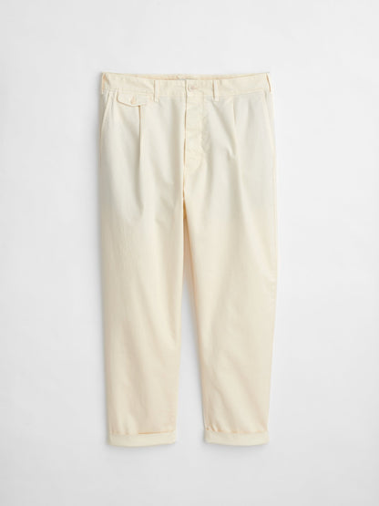 Alex Mill Standard Pleated Pant in Chino Oat Milk