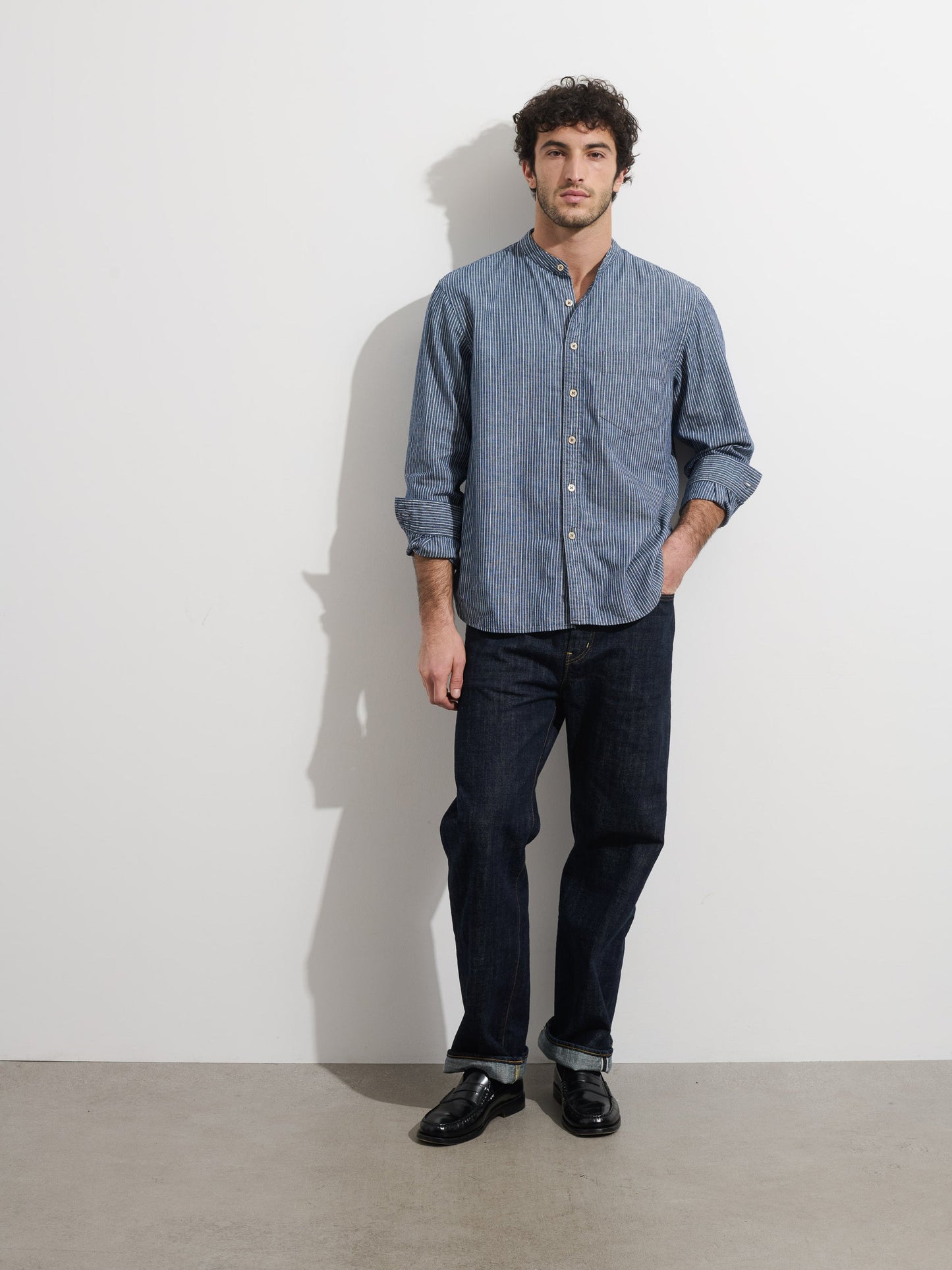 Alex Mill OMNIGOD x Alex Mill Band Collar Shirt in Stripe