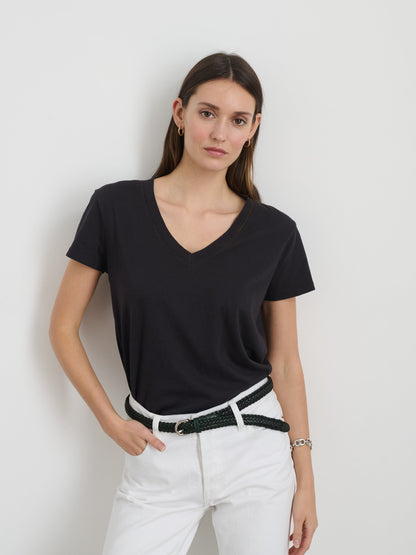 Alex Mill Elliott V Neck Tee in Cotton Black