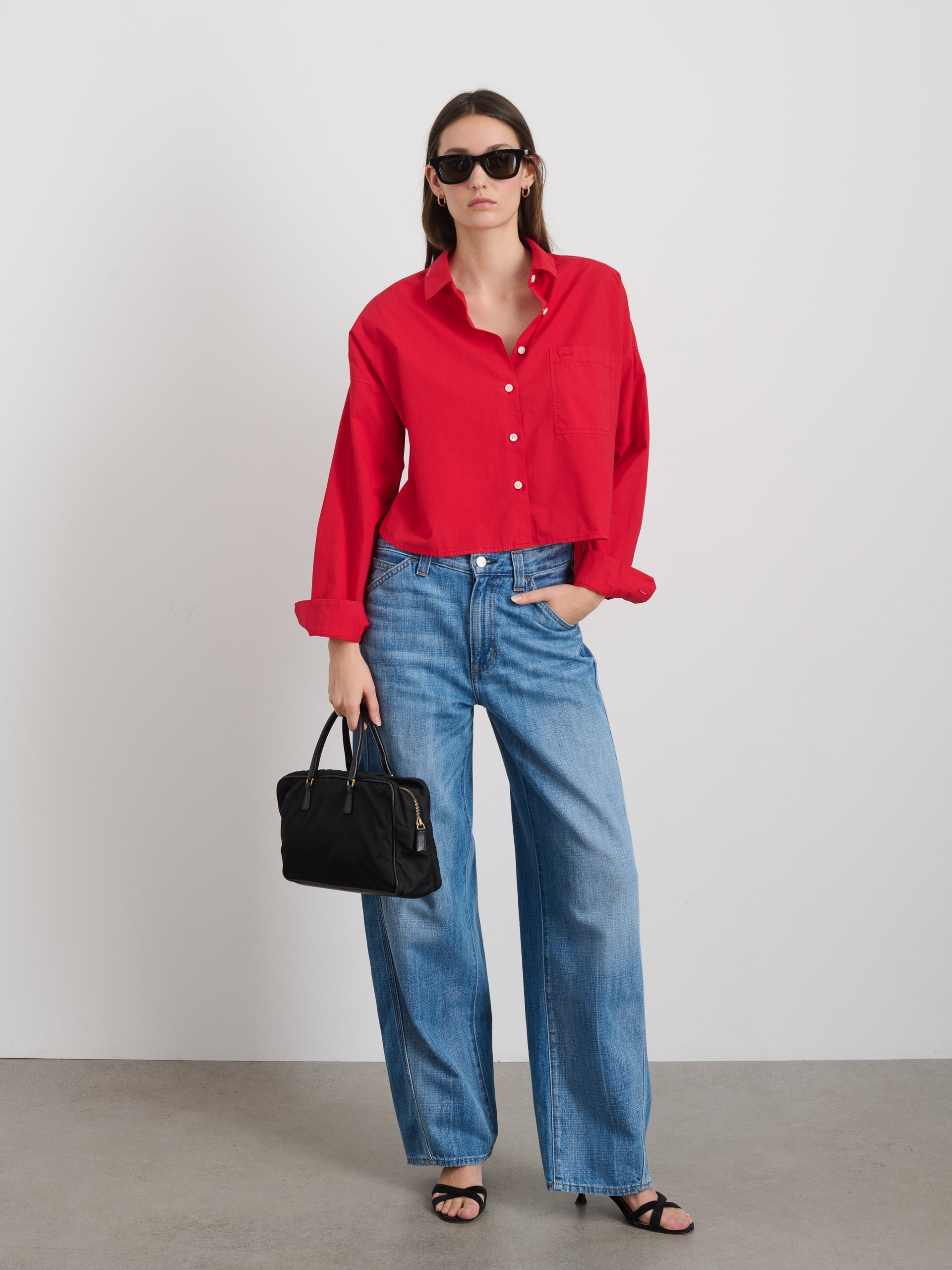 Alex Mill Cropped Jo Shirt in Cotton Poplin Berry Red