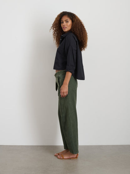 Alex Mill Cropped Jo Shirt in Cotton Poplin Black