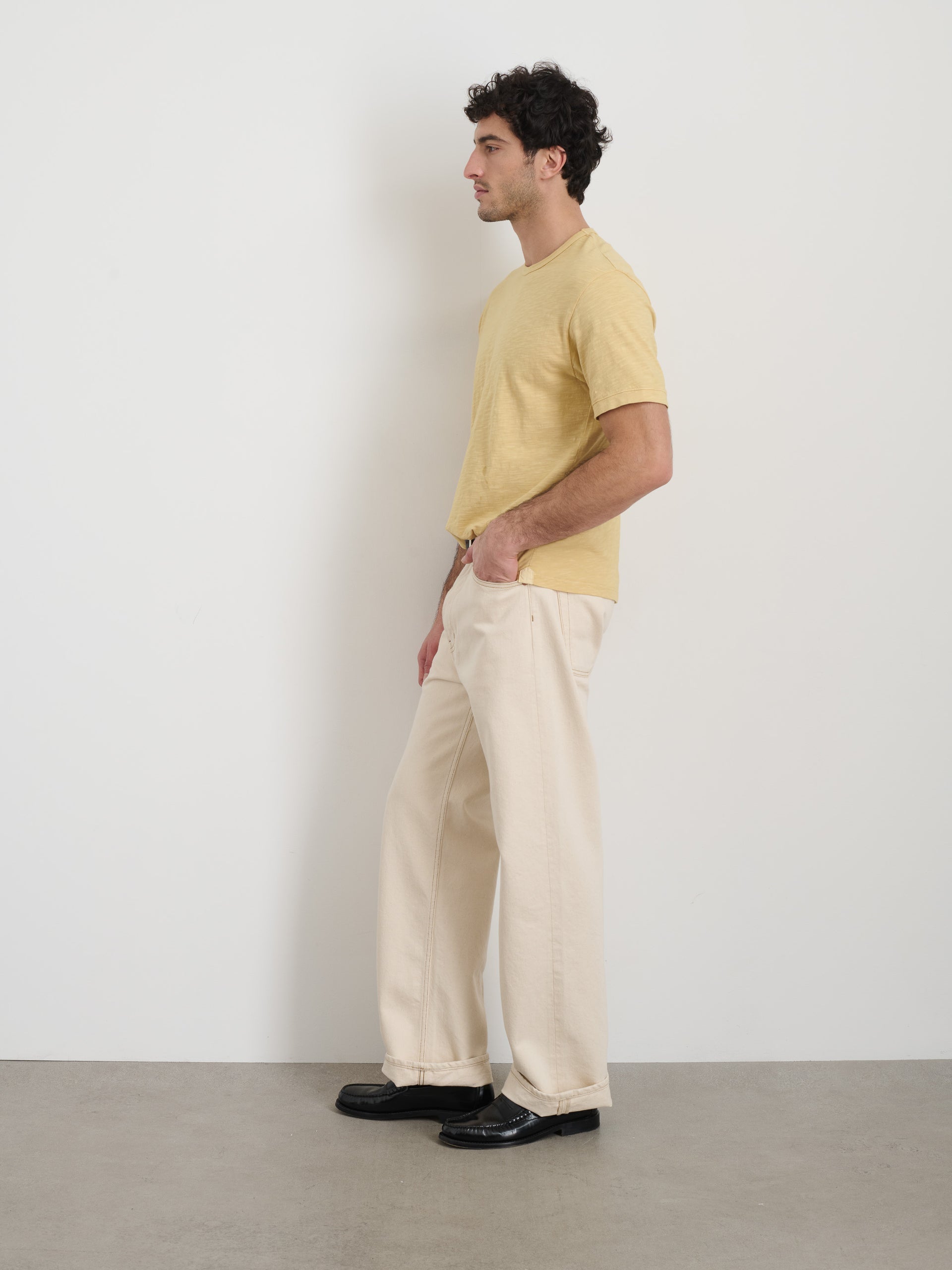 Alex Mill The Standard T-Shirt In Slub Cotton Beeswax