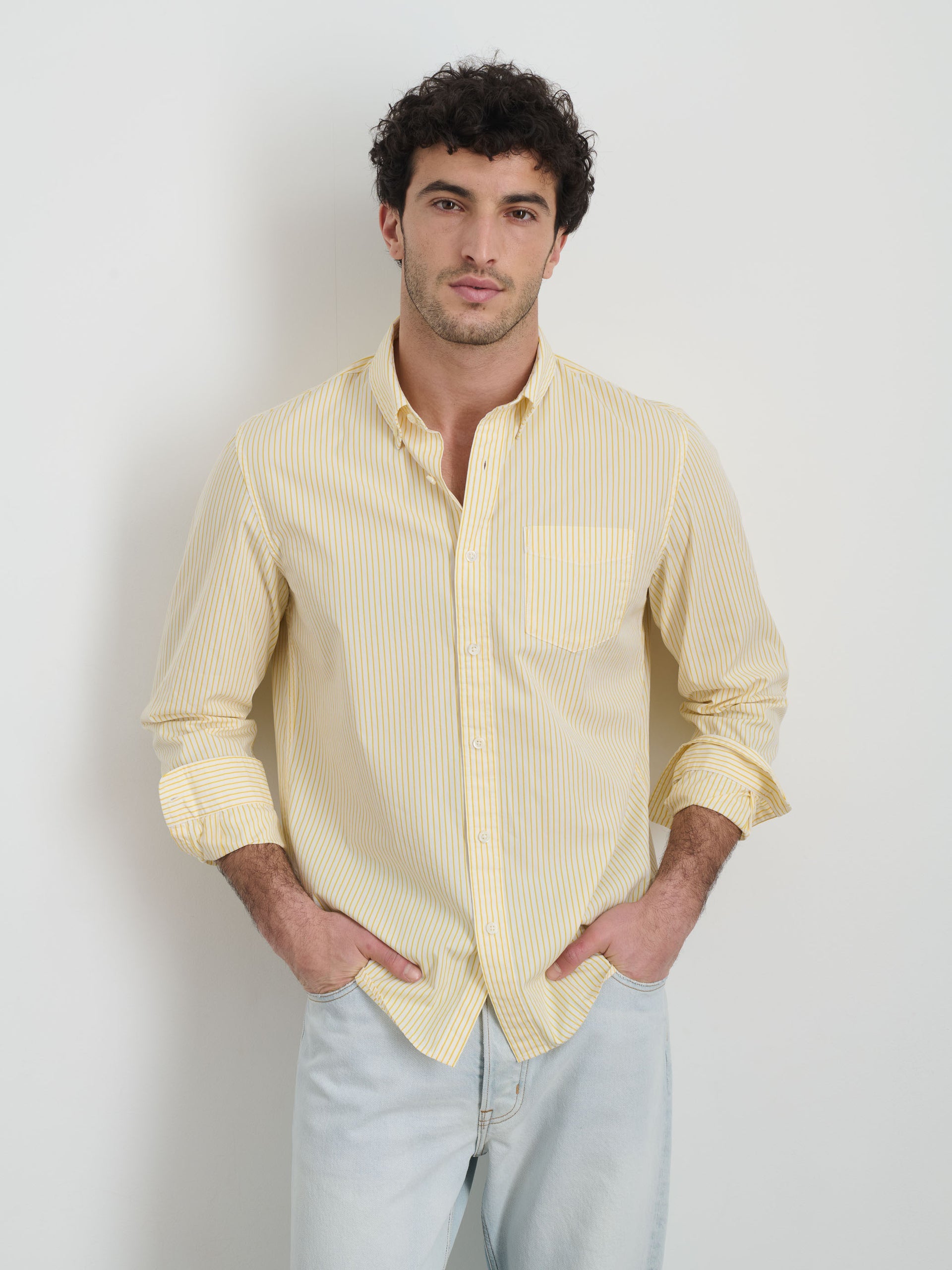 Alex Mill Mill Shirt in Thin Stripe