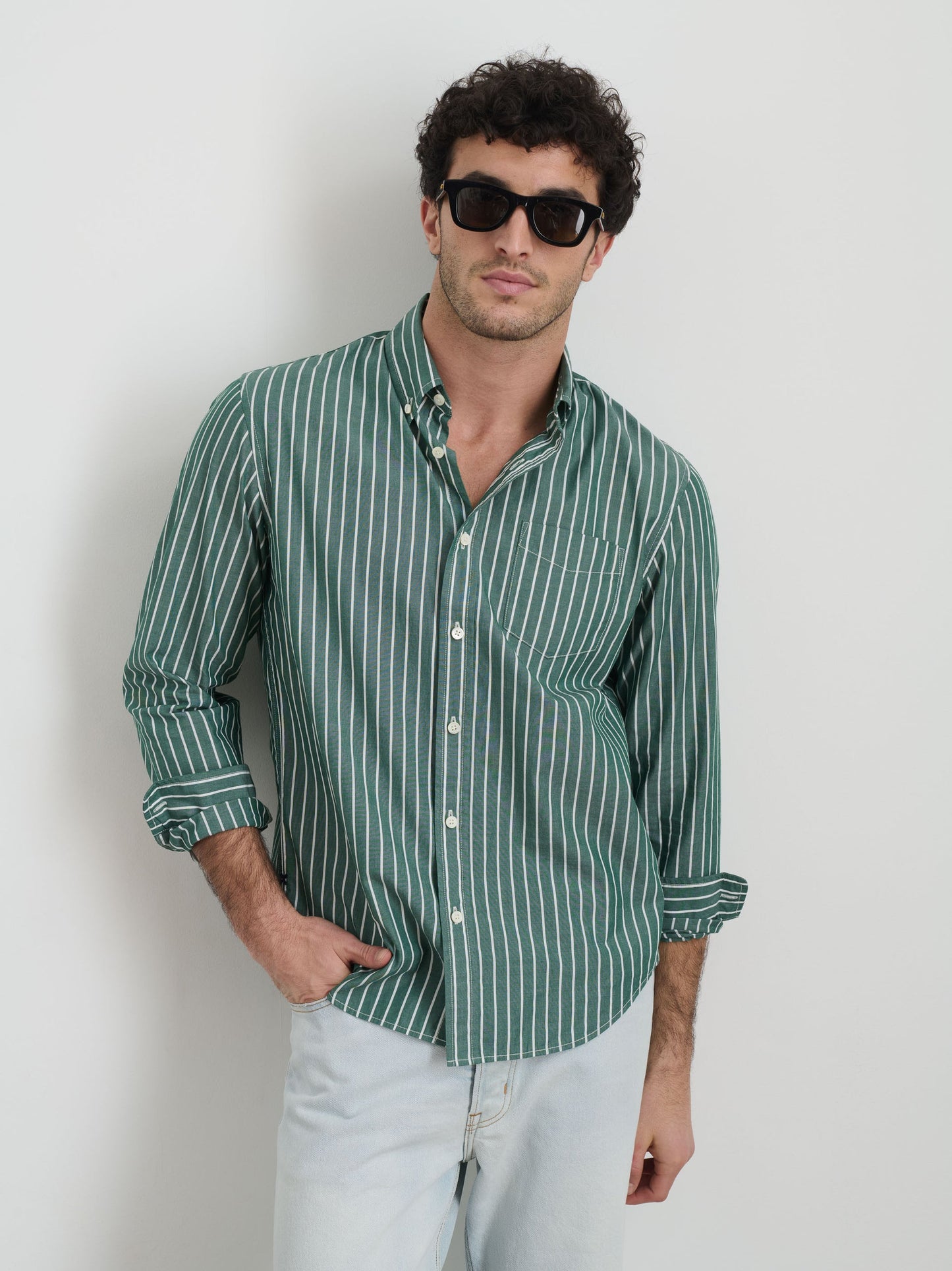 Alex Mill Mill Shirt in Thin Stripe