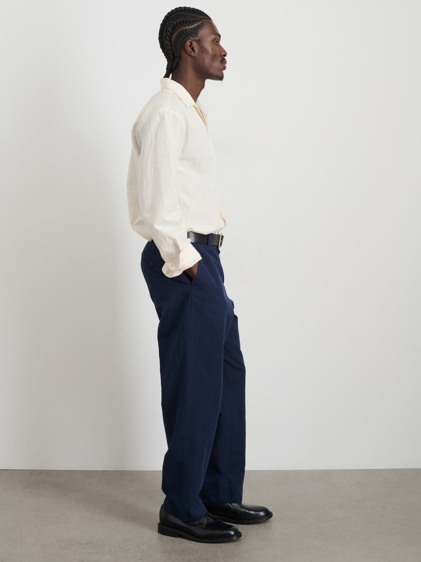Alex Mill Cooper Trouser in Cotton Linen Navy