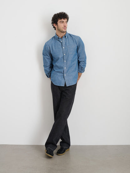 Alex Mill Mill Shirt in Washed Chambray