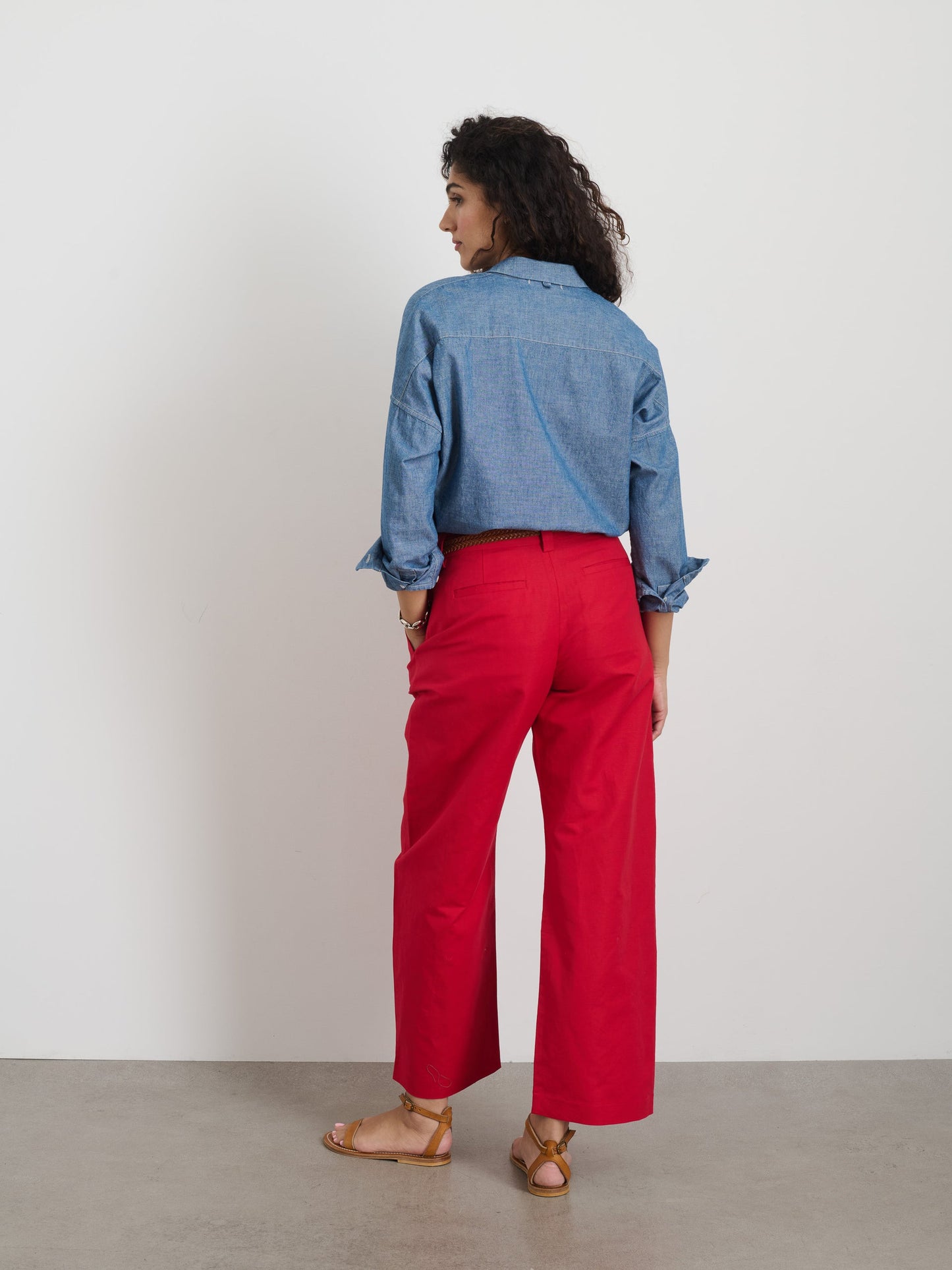 Alex Mill Jo Shirt in Chambray