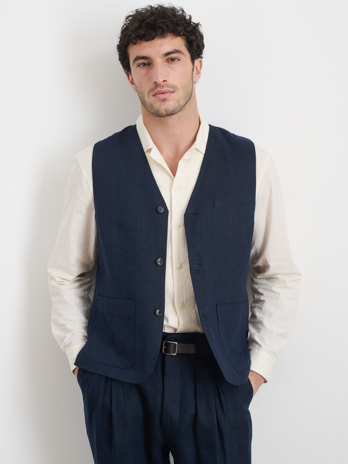 Alex Mill Daniel Vest In Linen Herringbone