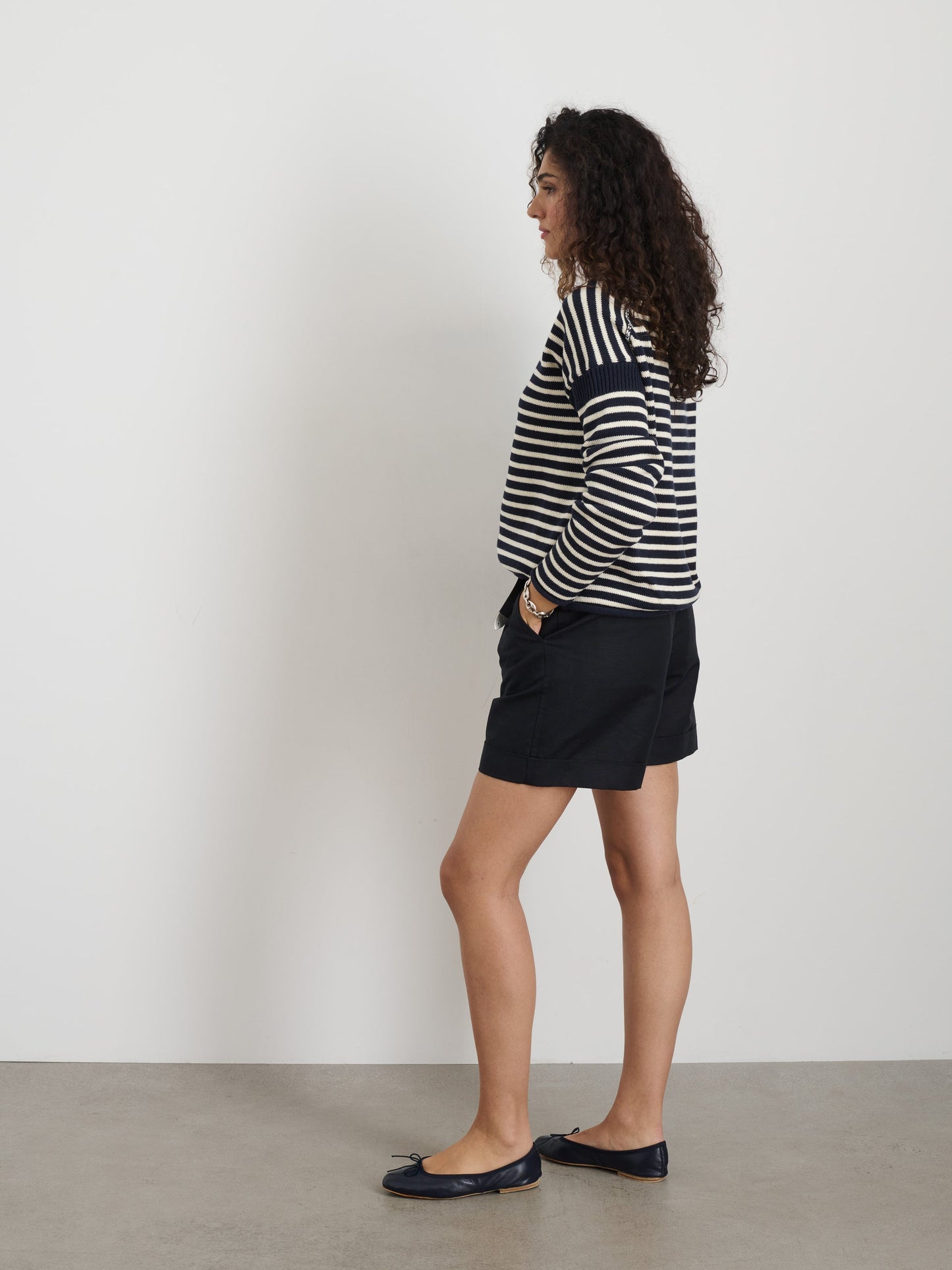 Alex Mill Soho Short In Cotton Linen Black