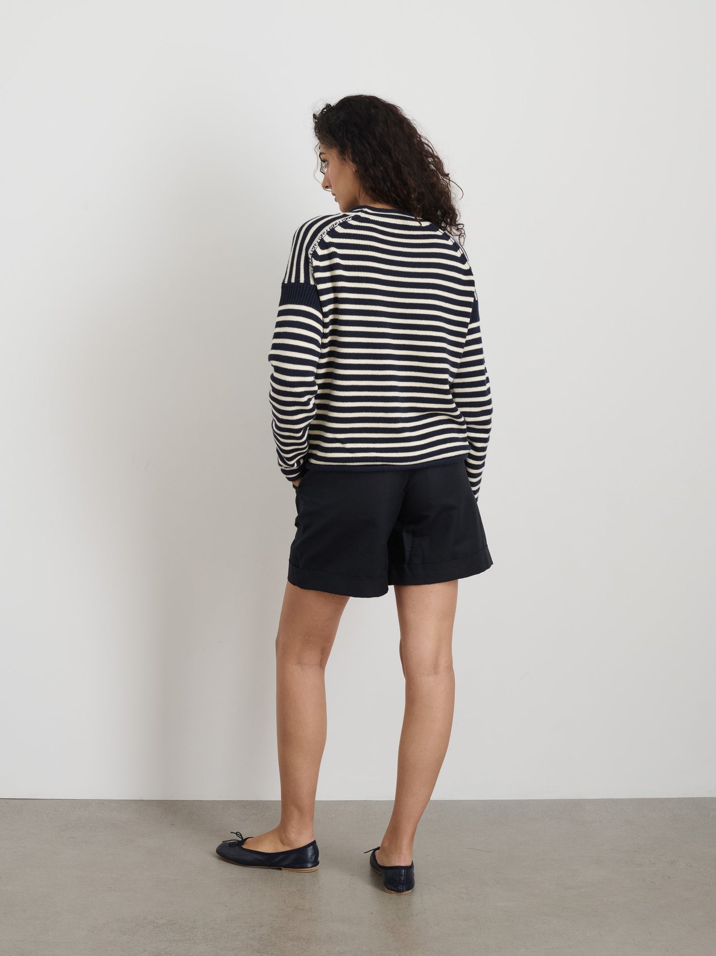 Alex Mill Soho Short In Cotton Linen Black