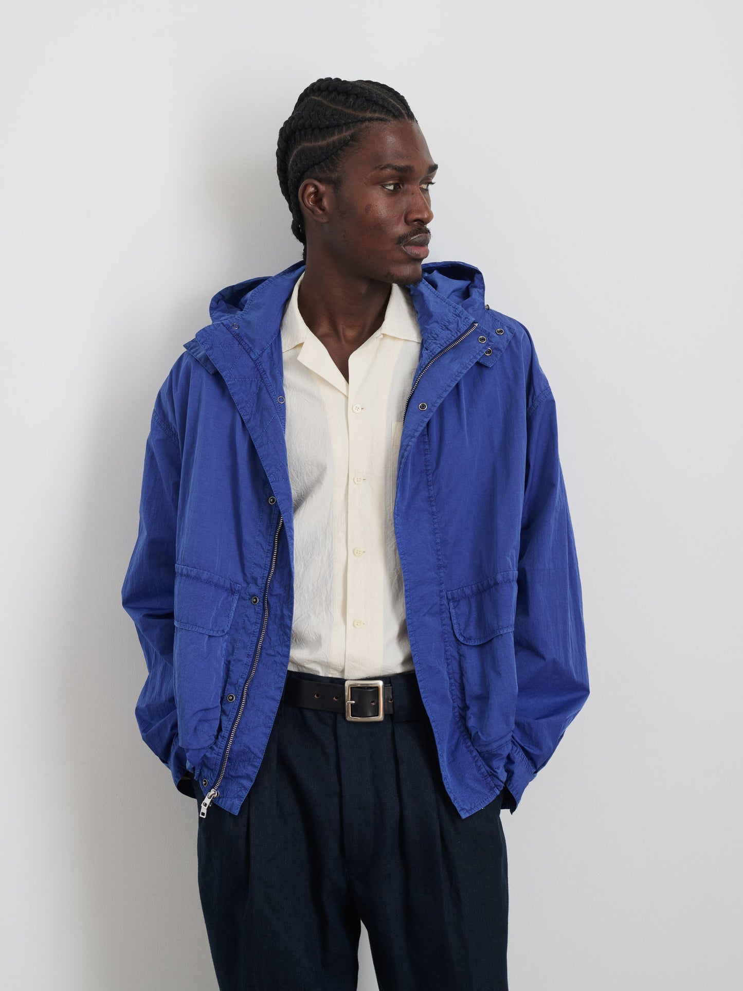 Alex Mill David Windbreaker In Garment Dyed Nylon Electric Blue