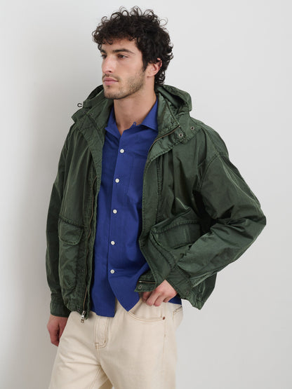 Alex Mill David Windbreaker In Garment Dyed Nylon Flight Green