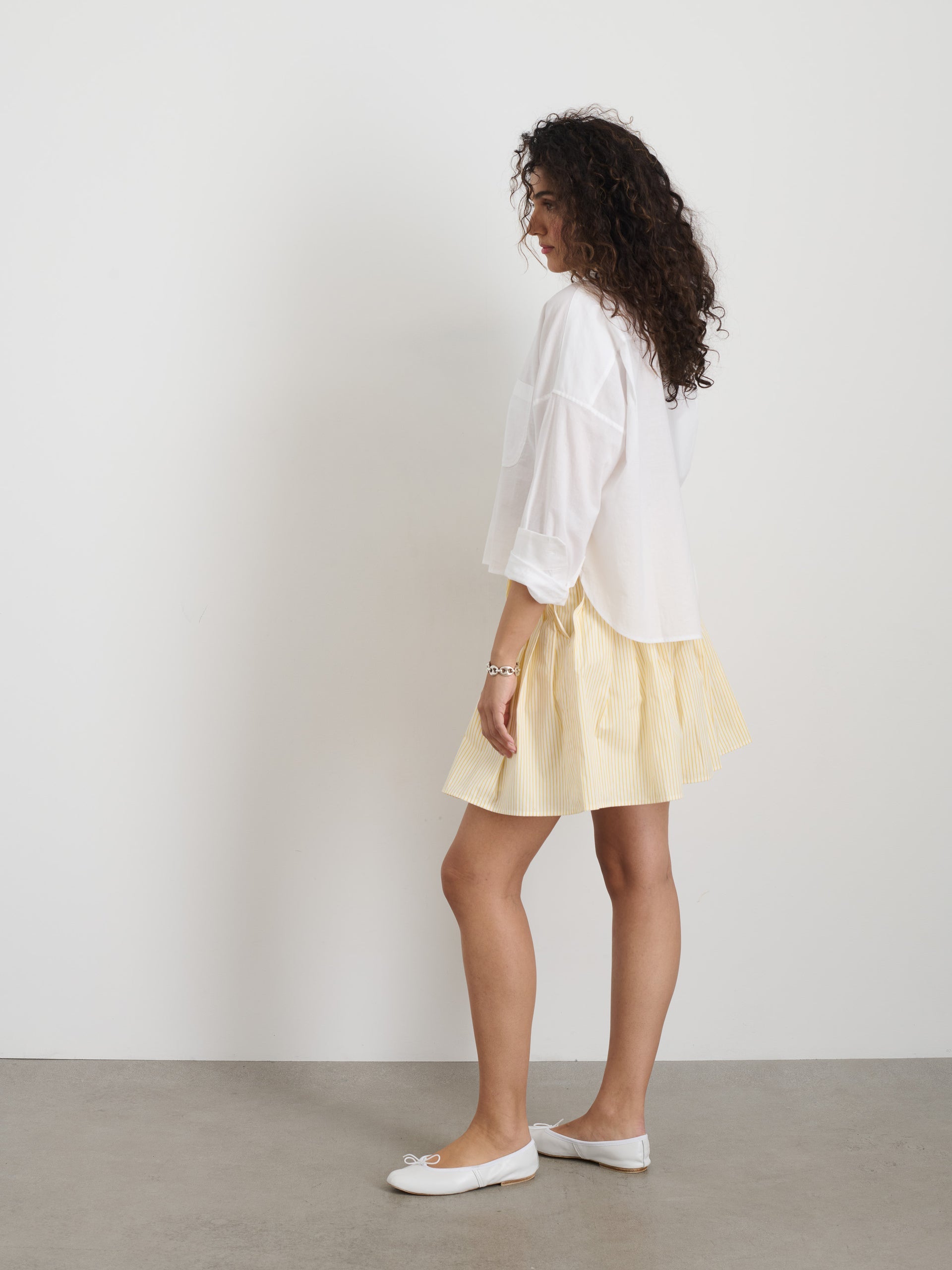 Alex Mill Penelope Stripe Pleated Skirt In Cotton Poplin White/Yellow