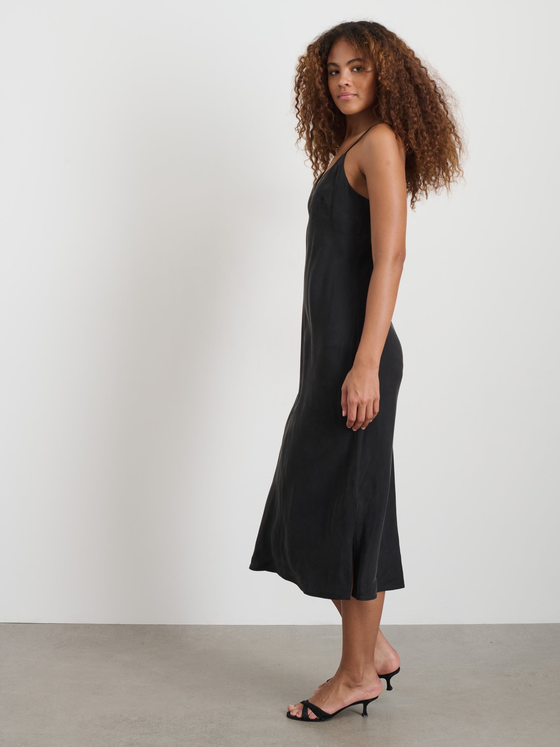 Alex Mill Carly Cami Dress In Cupro Rich Black
