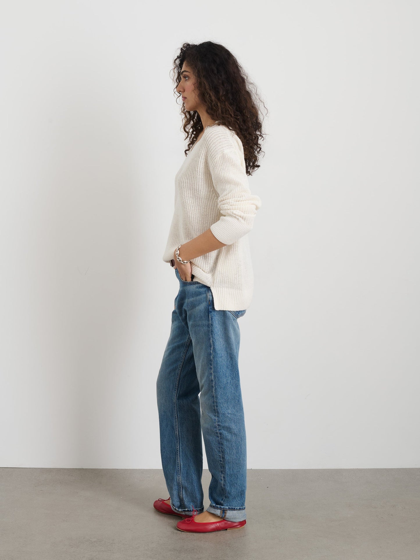 Alex Mill Arielle V Neck Sweater In Cotton Linen Off White