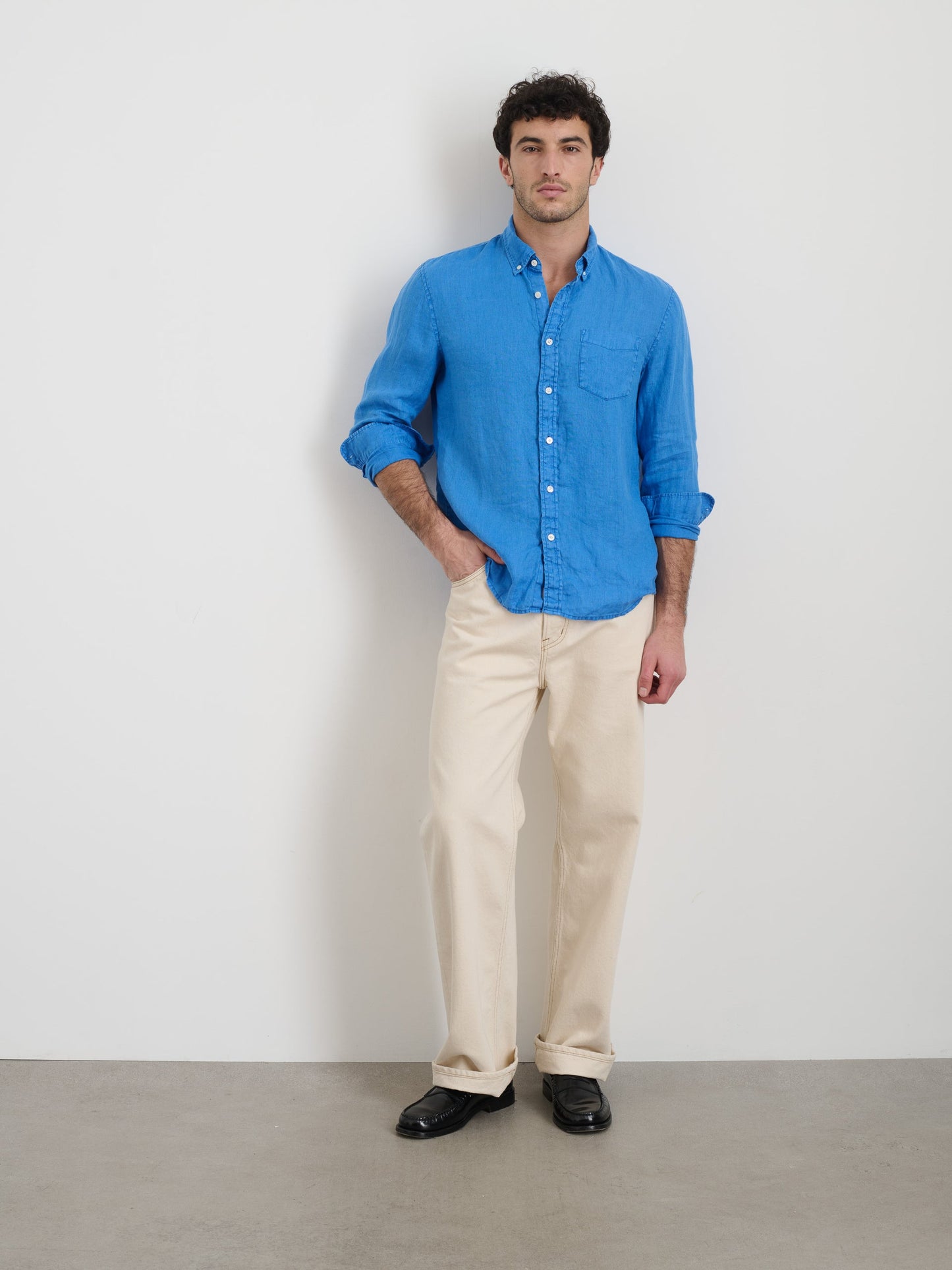 Alex Mill Mill Shirt in Linen Pool Blue