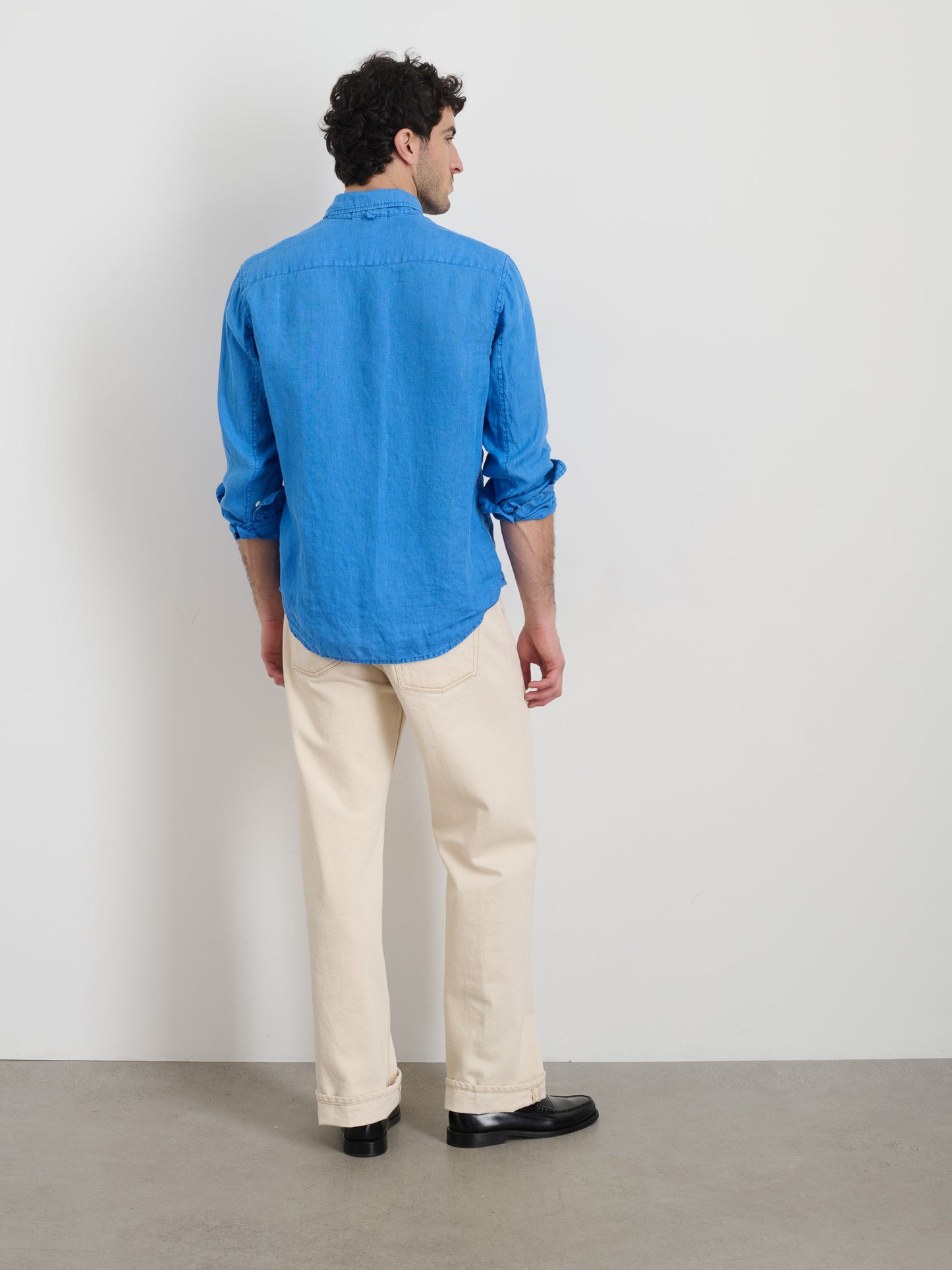 Alex Mill Mill Shirt in Linen Pool Blue