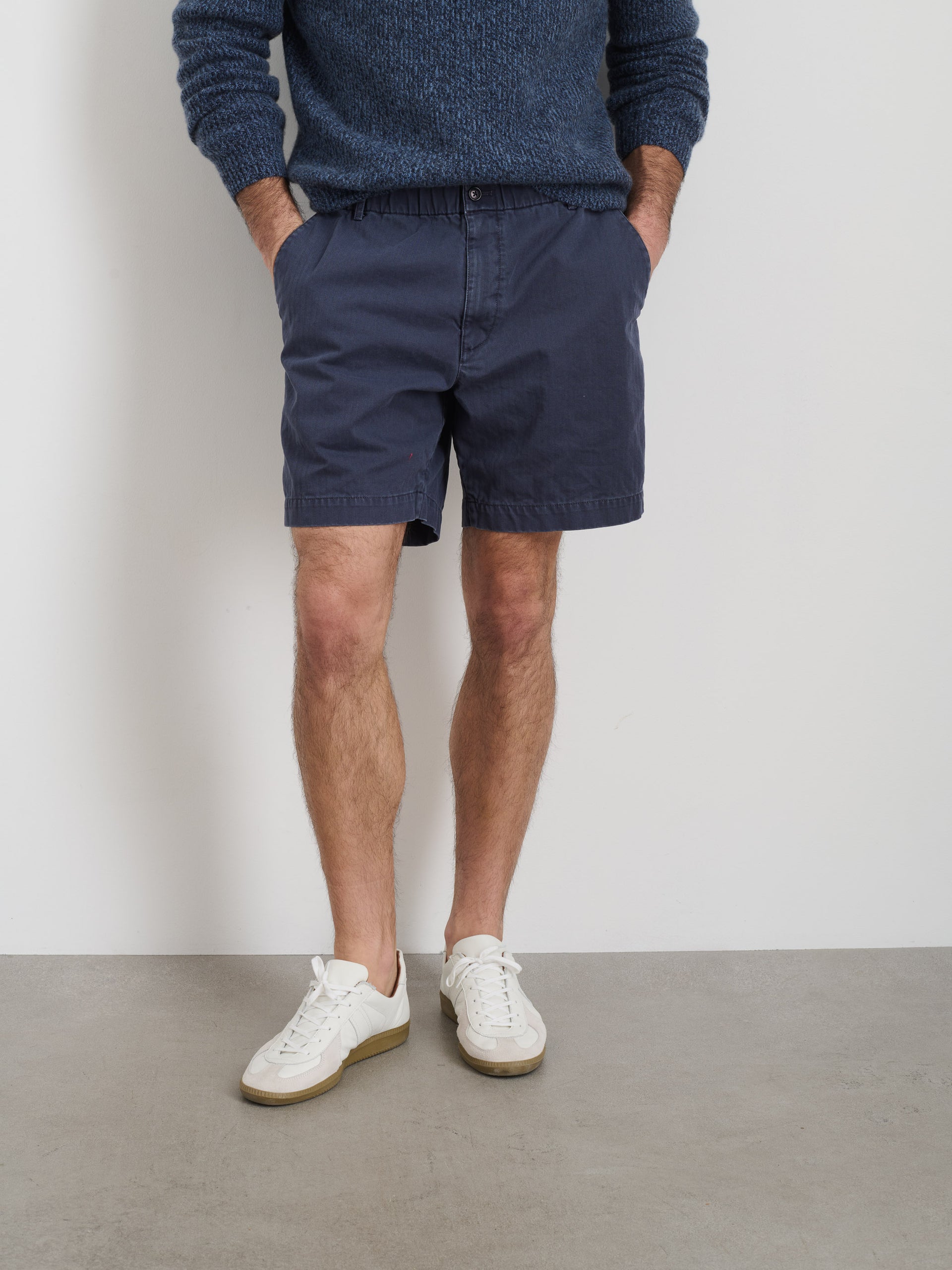 Alex Mill Pull On Short In Cotton Herringbone Navy