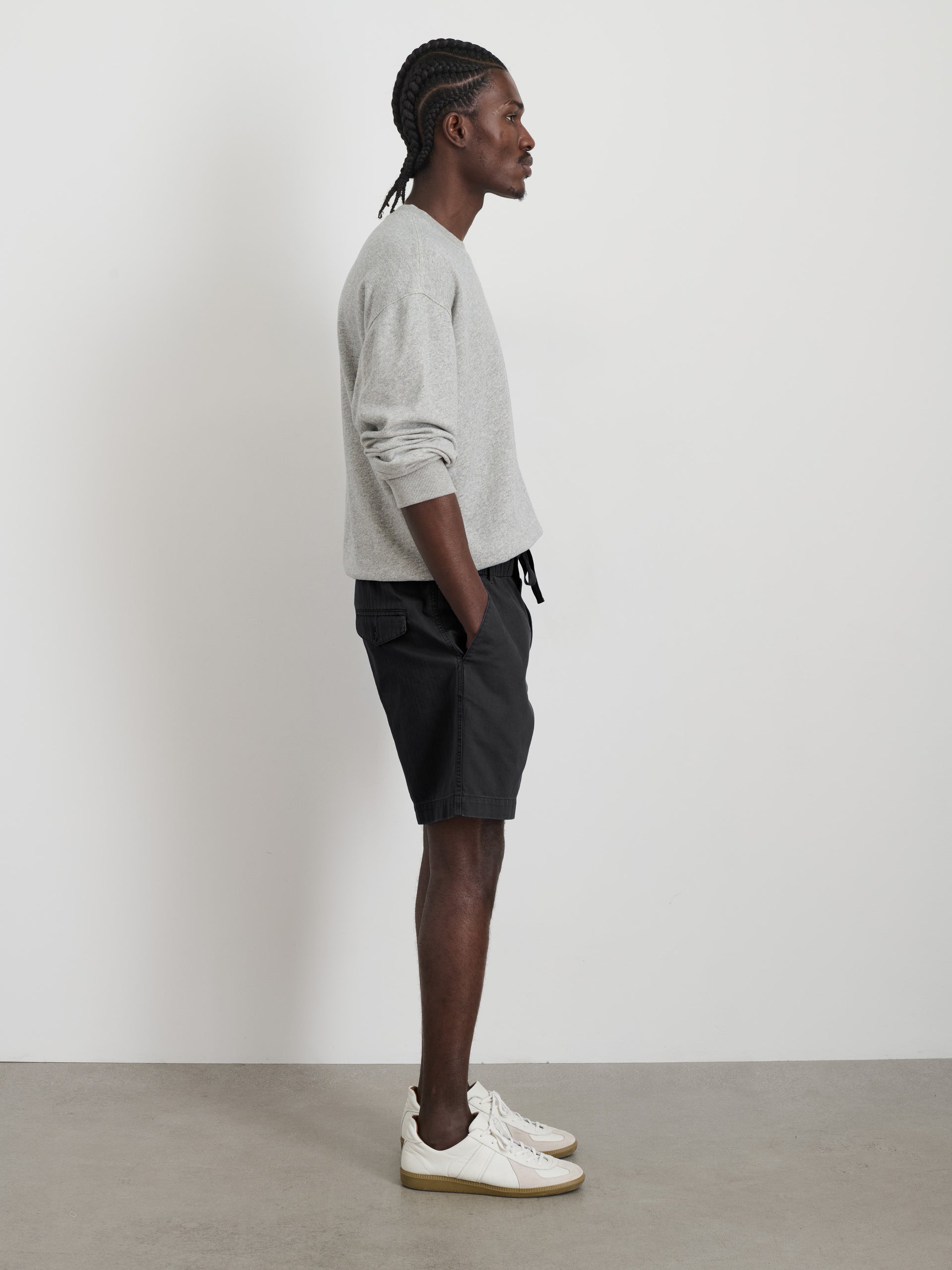 Alex Mill Pull On Short In Cotton Herringbone Rich Black