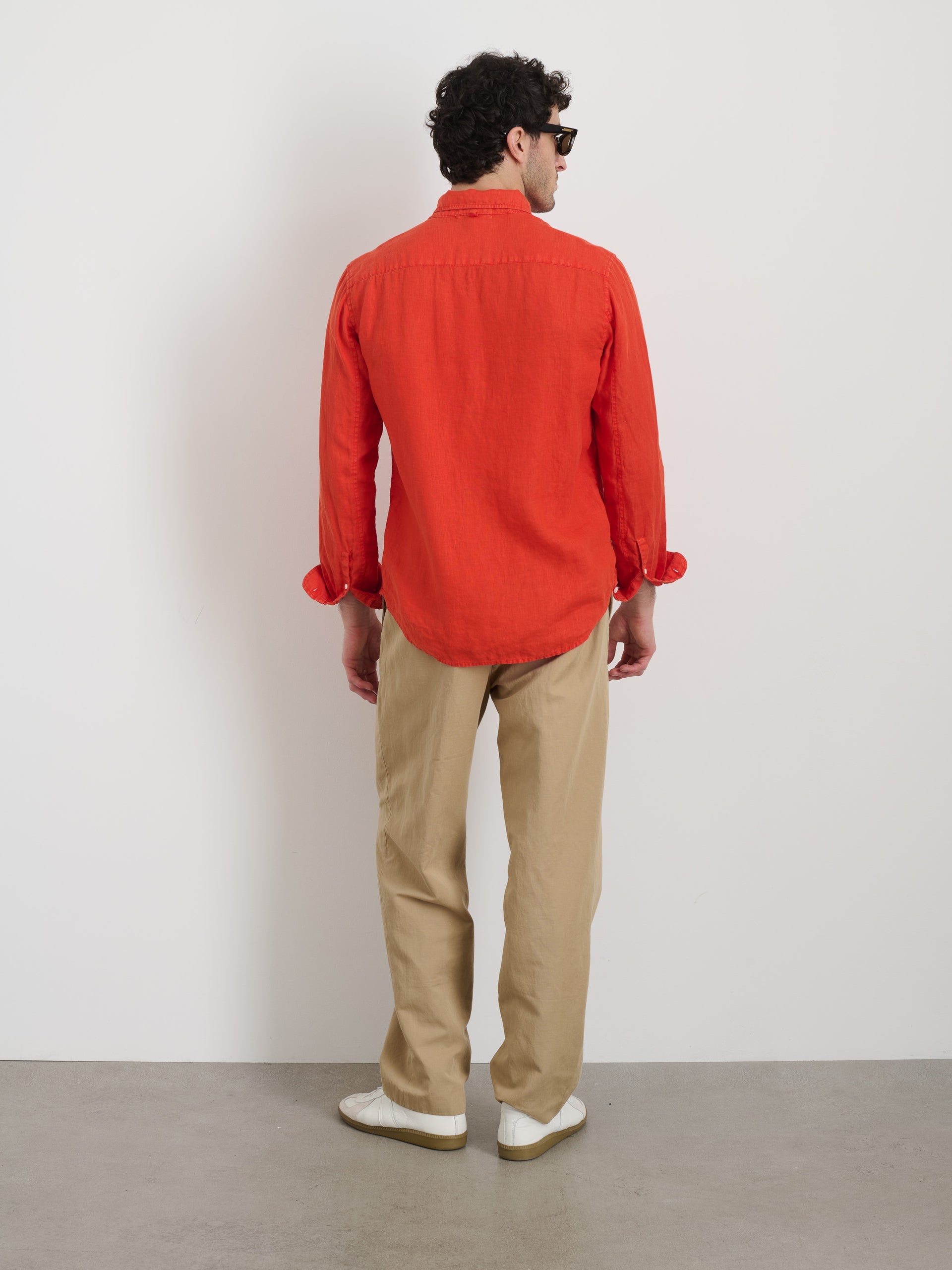 Alex Mill Mill Shirt in Linen Tangerine